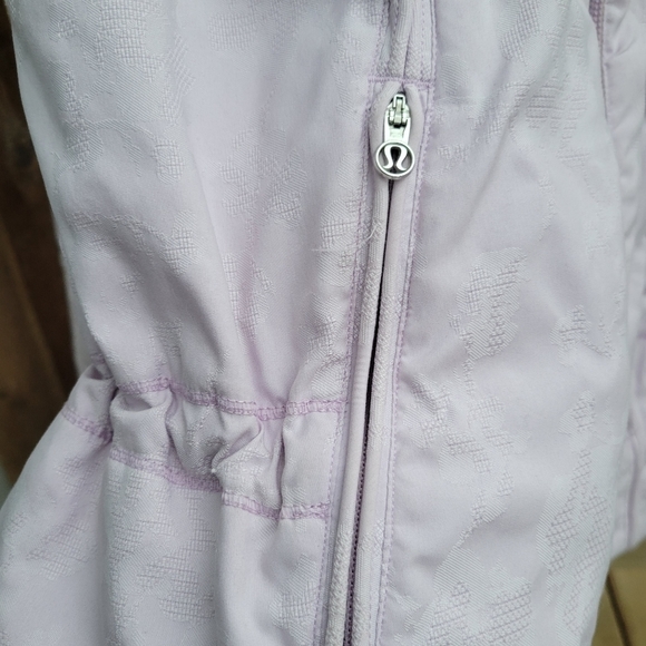 Rare Mauve Lilac Lululemon Define Jacket Windbreaker Style Sz 6 - Picture 14 of 15